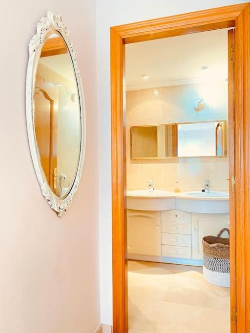 Beach Penthouse Apartment ฮาเวอา ภายนอก รูปภาพ
